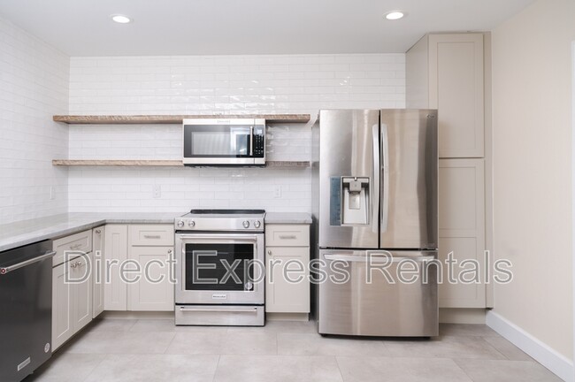 1701 20th Ave N in St. Petersburg, FL - Building Photo - Building Photo