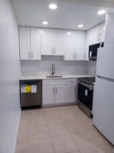4165 SW 67th Ave in Davie, FL - Building Photo - Building Photo