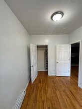 576 Van Siclen Ave in Brooklyn, NY - Building Photo - Building Photo