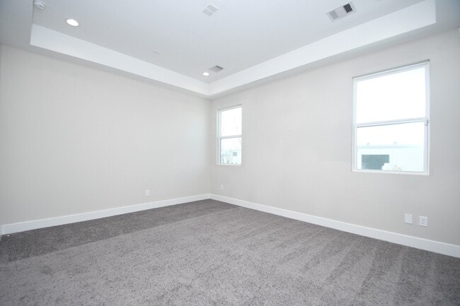 property at 5904 Gardendale Dr