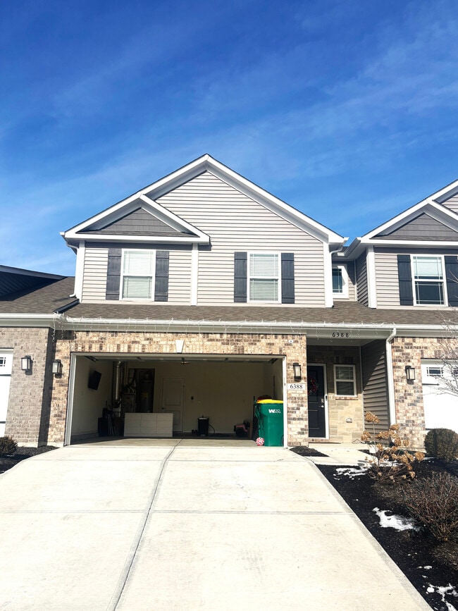 6388 Yuma Ct in Whitestown, IN - Building Photo - Building Photo