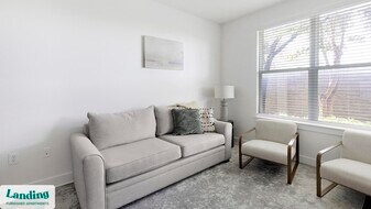 7373 Valley View Ln in Dallas, TX - Building Photo