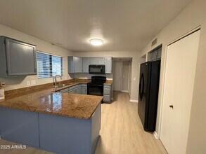 11533 W Citrus Grove Way in Avondale, AZ - Building Photo - Building Photo