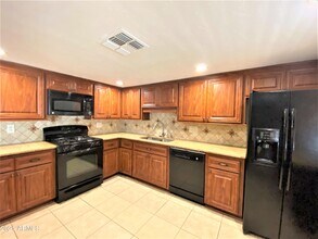 7429 E Almeria Rd in Scottsdale, AZ - Building Photo - Building Photo