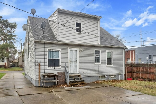 1631 Avalon Rd in Cleveland, OH - Building Photo - Building Photo