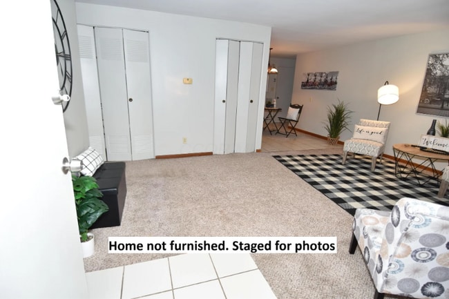 7075 Bartlett Rd in Reynoldsburg, OH - Building Photo - Building Photo