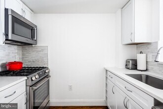 1823 S St NW-Unit -2 in Washington, DC - Building Photo - Building Photo