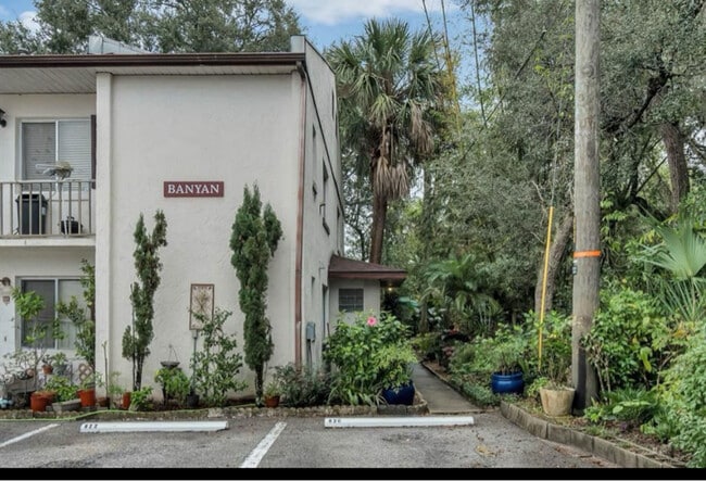 property at 630 Pavare Ct