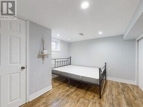 45 Enfield Ave in Toronto, ON - Building Photo - Building Photo