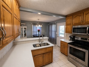 500 NE 113th Ter in Kansas City, MO - Foto de edificio - Building Photo