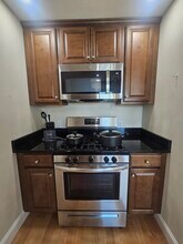 46 Breed St, Unit 2 in Boston, MA - Foto de edificio - Building Photo