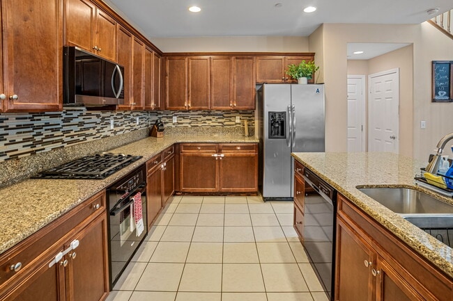 property at 1324 Pershing Rd