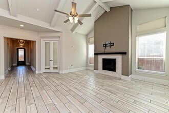 208 Rocky View Ln in Andice, TX - Building Photo - Building Photo