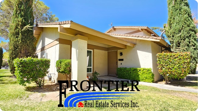 property at 1008 Peg St