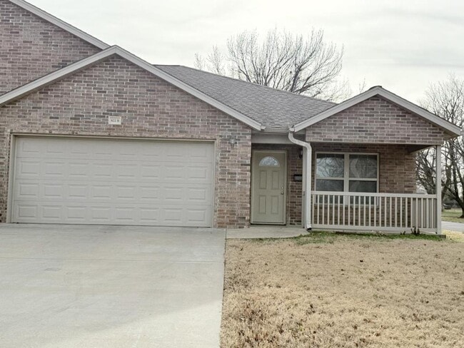 property at 818 15th St