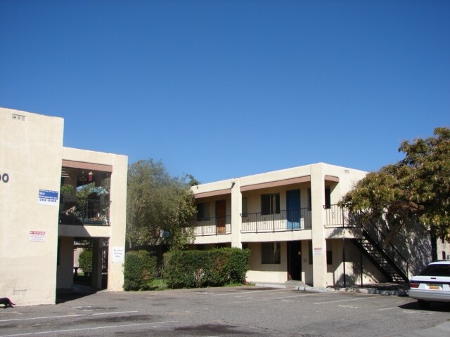 Alvarado Apartments in Albuquerque, NM - Foto de edificio - Building Photo