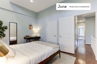 Room in Shared 5 bed/3.5 bath home in Washington, DC - Building Photo - Building Photo