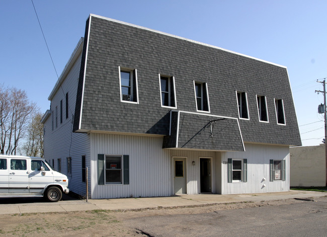 730 W Washington Ave in Muskegon, MI - Foto de edificio - Building Photo