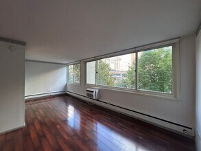 1350 N Dearborn St, Unit 6E in Chicago, IL - Foto de edificio - Building Photo