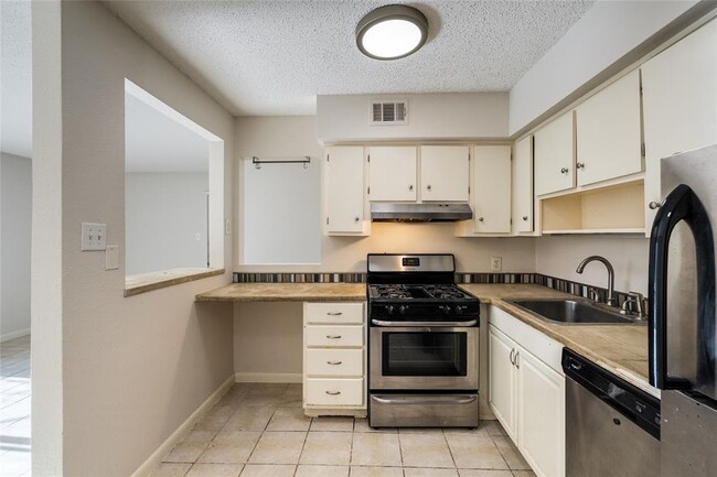 property at 2304 Barton Village Cir