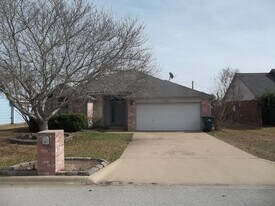 1421 Cedar Ln in Temple, TX - Building Photo