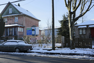 Monogram in Vancouver, BC - Building Photo - Building Photo