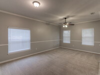 432 Marathon Ln in Sanford, FL - Foto de edificio - Building Photo