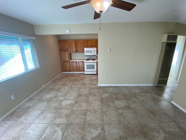 4016 1/2-4012 Shasta St in San Diego, CA - Building Photo - Building Photo