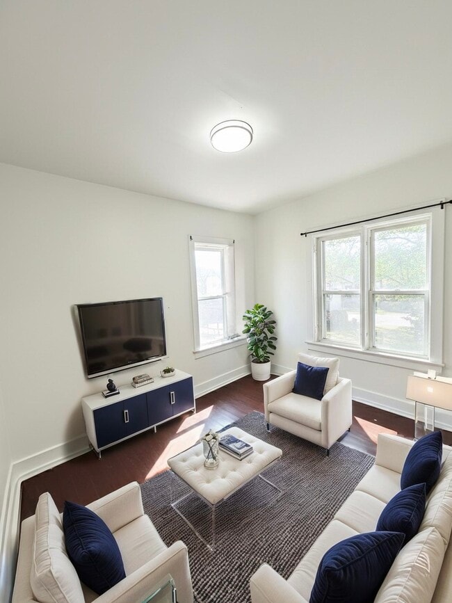 9004 Jamaica Ave, Unit 2B