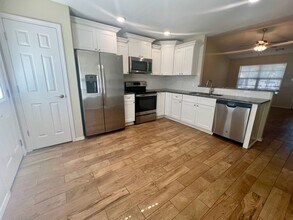 612 Ridge Point Dr in Fort Smith, AR - Building Photo - Building Photo