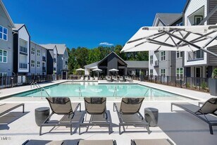 821 Hanbury Wy, Unit A1 in Raleigh, NC - Building Photo