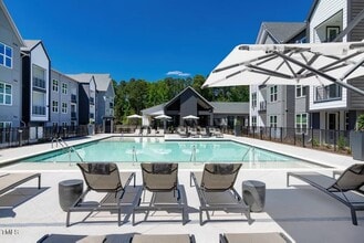 821 Hanbury Wy, Unit A4 in Raleigh, NC - Building Photo - Building Photo