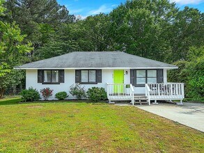 659 Mary Ln in Marietta, GA - Building Photo - Building Photo