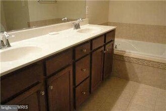 13504 Waterford Hills Boulevard in Germantown, MD - Building Photo - Building Photo