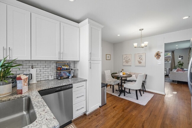 422 Eisner St in Silver Spring, MD - Building Photo - Building Photo