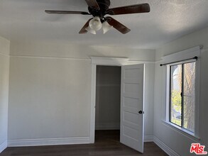 1206 W 36th St in Los Angeles, CA - Building Photo - Building Photo