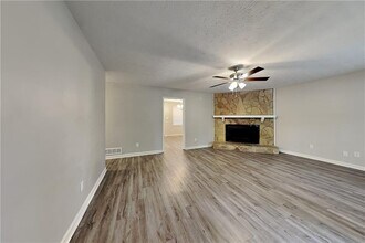 54 Presidential Dr in Dallas, GA - Building Photo - Building Photo
