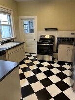 2053 College Cir N in Jacksonville, FL - Building Photo