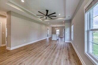 307 Monroe Dr in Bristol, TN - Building Photo - Building Photo