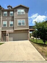 2788 W Cottonwillow Way in Fayetteville, AR - Building Photo - Building Photo