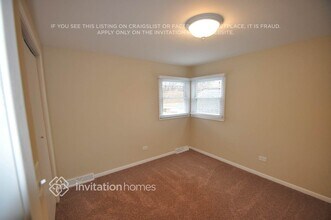 4633 W 97th Pl in Oak Lawn, IL - Building Photo - Building Photo