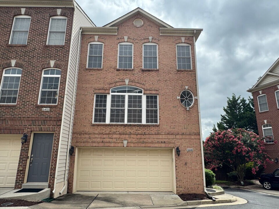 3449 25th Ct S in Arlington, VA - Building Photo