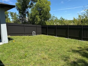 1111 Harold Ave S in Lehigh Acres, FL - Building Photo - Building Photo