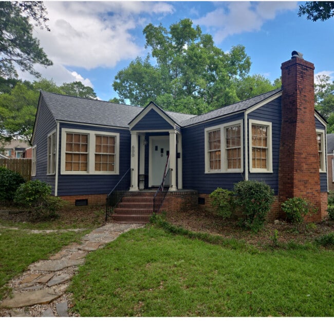property at 600 S Waccamaw Ave