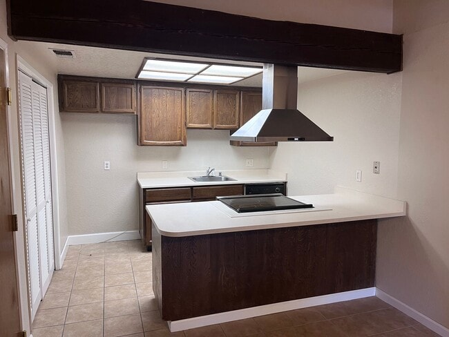 5549-5551 Aspenwood Ct in Citrus Heights, CA - Building Photo - Building Photo