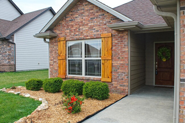 313 Reedsport Ridge in Columbia, MO - Building Photo - Building Photo