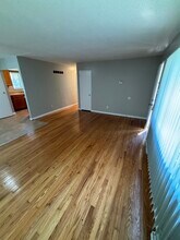 10116 Crown Point Dr in St. Louis, MO - Building Photo - Building Photo