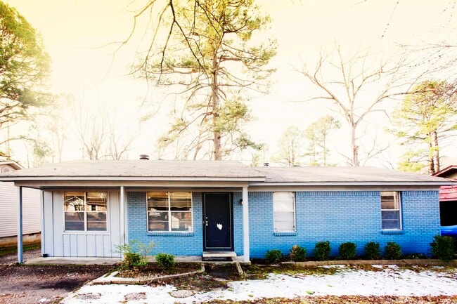 property at 5519 Southboro Dr