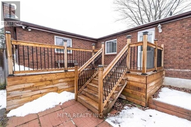 property at 2267 25th Side Rd