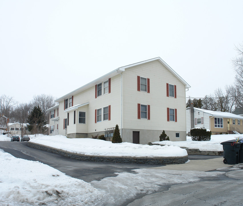 283 S Main St in Mechanicville, NY - Building Photo